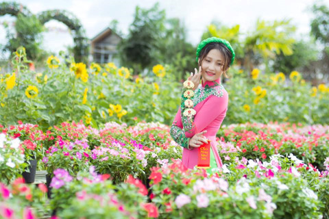 Ngắm vẻ đẹp của quán quân Duyên dáng áo dài TP.HCM 2018 Ngắm vẻ đẹp của quán quân Duyên dáng áo dài TP.HCM 2018